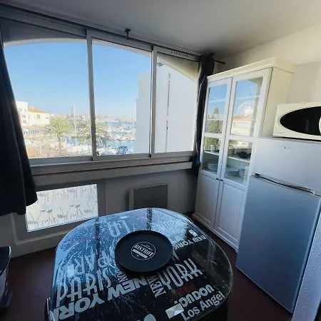 Апартаменти Studio Cap D'agde, 1 Piece, 4 Personnes - Fr-1-723-7 *